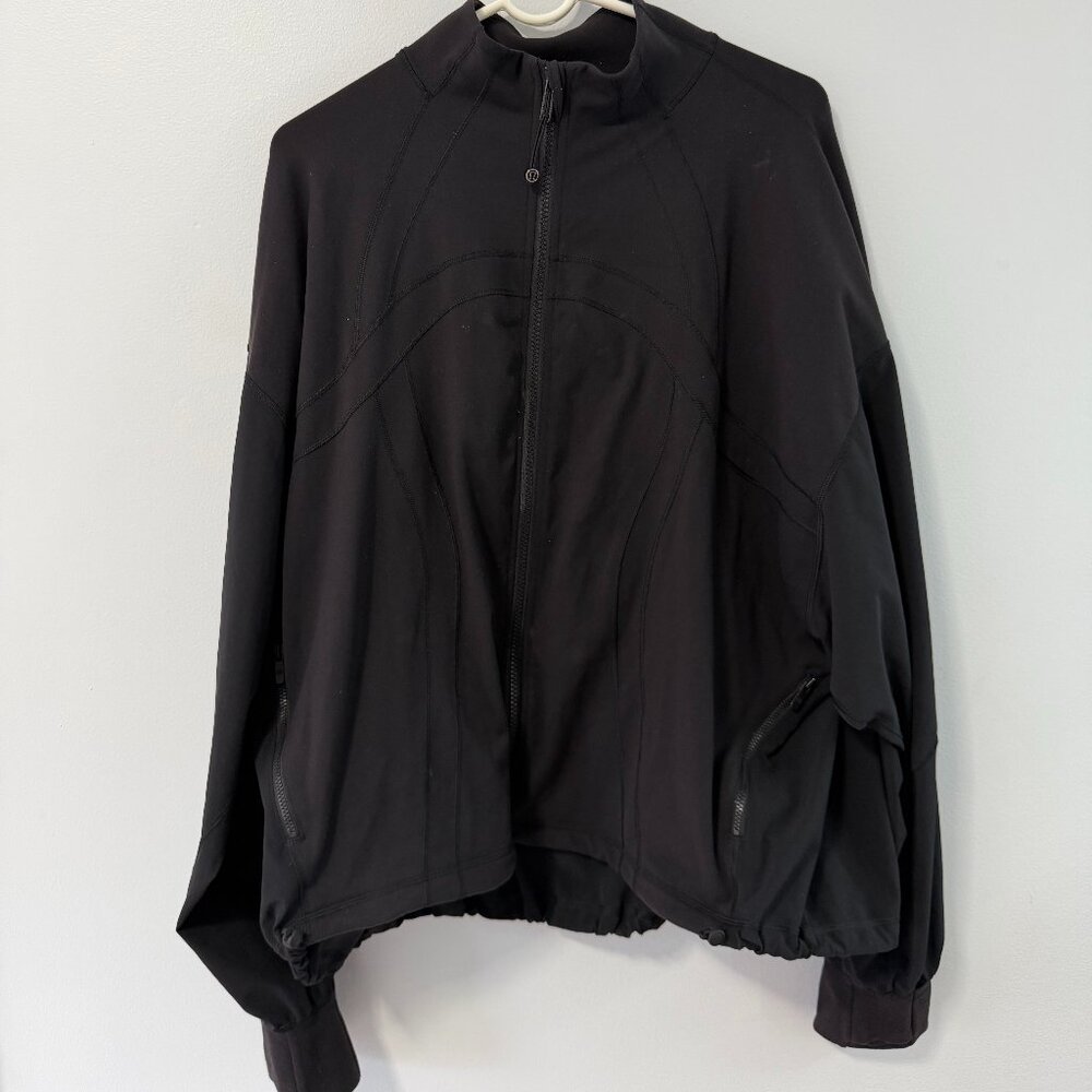 Define Relaxed-Fit Jacket *Luon